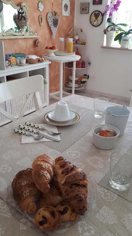 B&B A Casa Di Eleonora Вилафранка ди Верона Екстериор снимка